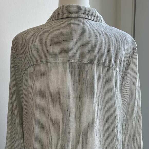 Jones New York Ivory-Black 100% Linen Stripe V-Neck Shirt with Roll Tabs – US 2X - Picture 4 of 12